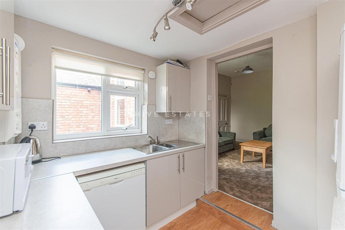 3 bedroom apartment for rent Fairfield Road, Newcastle, NE2 3BY UniHomes