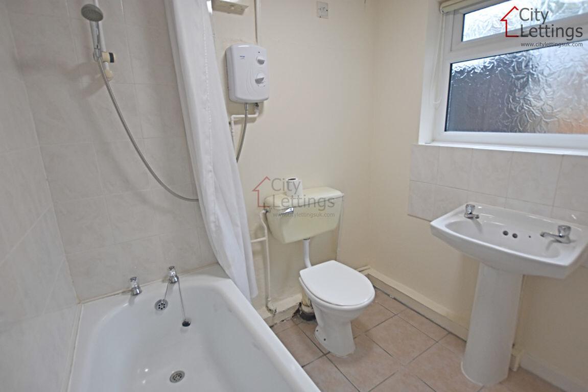 4 bedroom house for rent Chilwell Street, Nottingham, NG7 1SB UniHomes