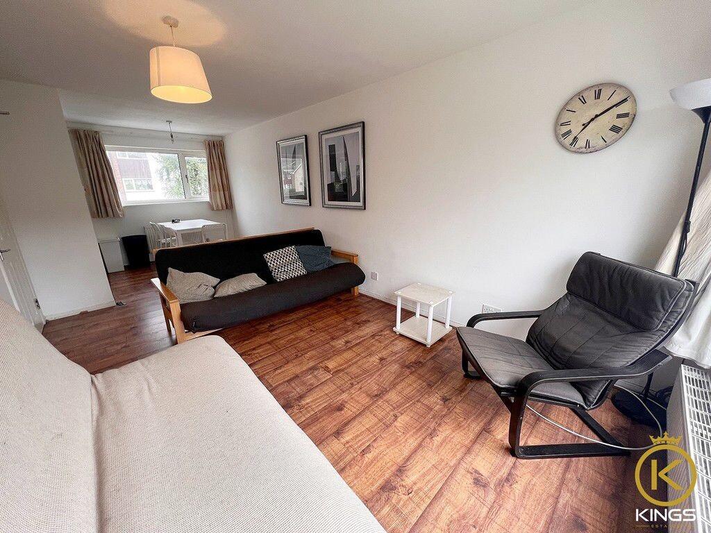 4 bedroom house for rent Guildford Park Avenue, Surrey, GU2 7NL UniHomes