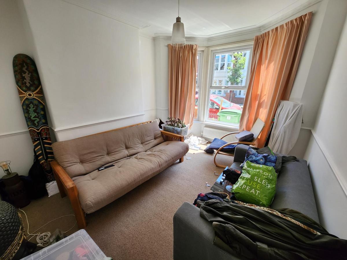 4 bedroom house for rent Australia Road, Cardiff, CF14 3DB UniHomes