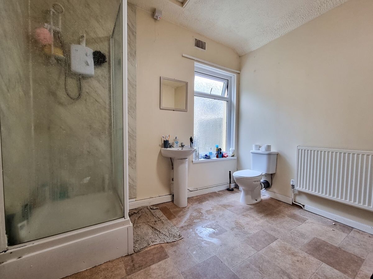 4 bedroom house for rent Brynmill Terrace Brynmill, Swansea, SA2 0BA