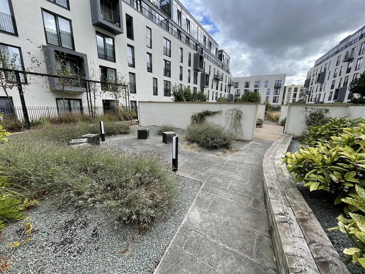 2 bedroom apartment for rent Midland Road, Bath, BA2 3GD UniHomes