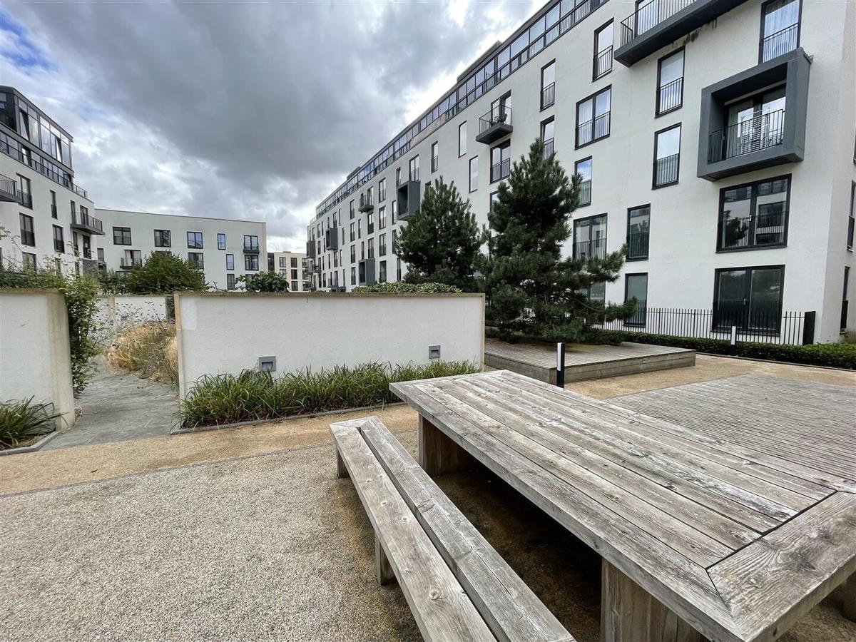 2 bedroom apartment for rent Midland Road, Bath, BA2 3GD UniHomes