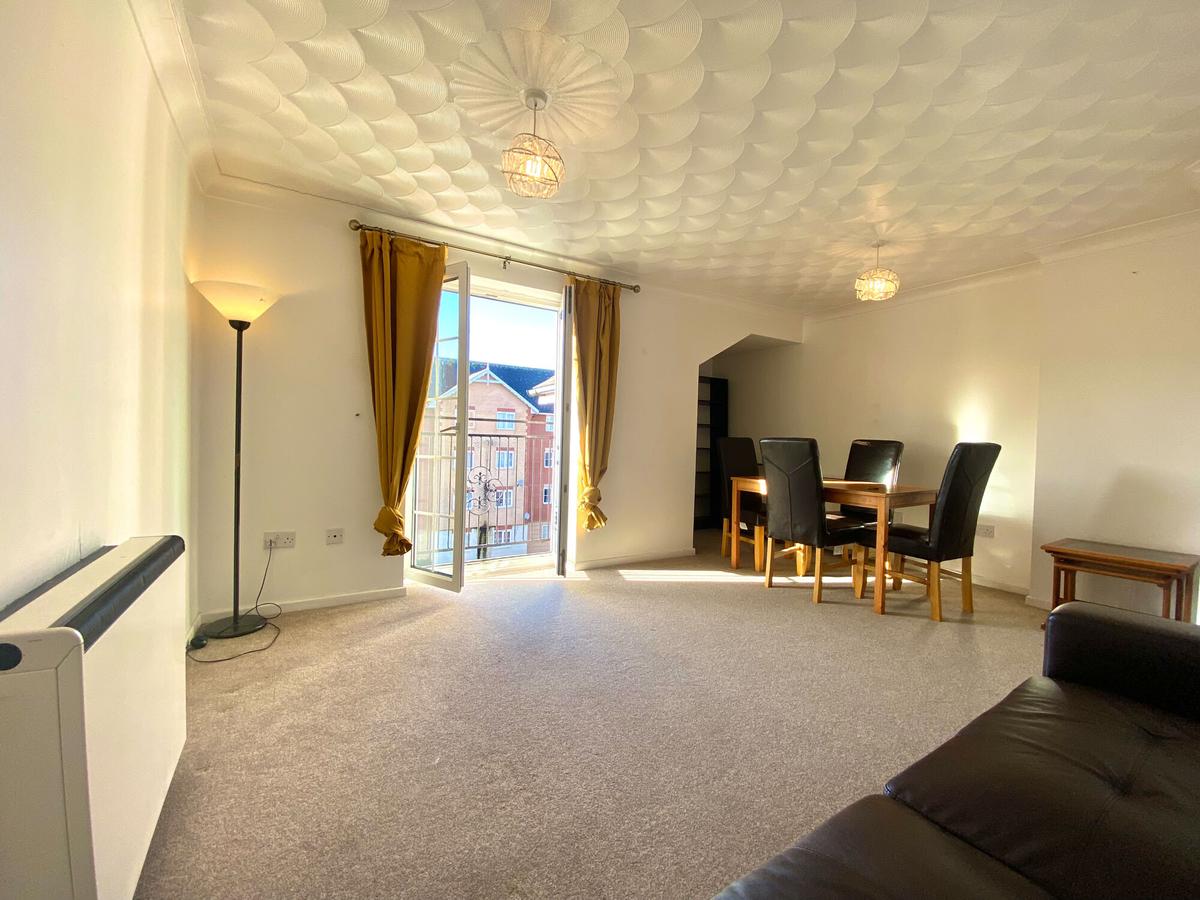 2 bedroom house for rent 47 Harrison Way, Windsor Quay, Cardiff Bay