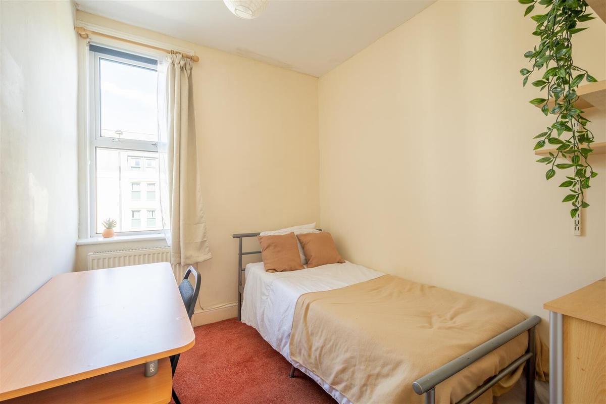 4 bedroom house for rent Vernon Terrace, Bath, BA2 3DA UniHomes