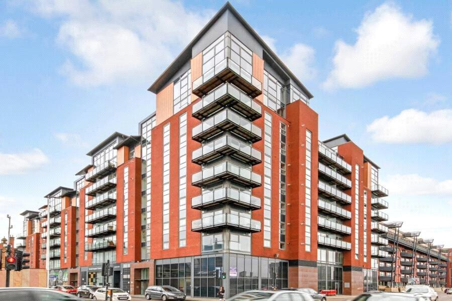 3 bedroom apartment on Dunlop Street City Centre, City Centre, Glasgow