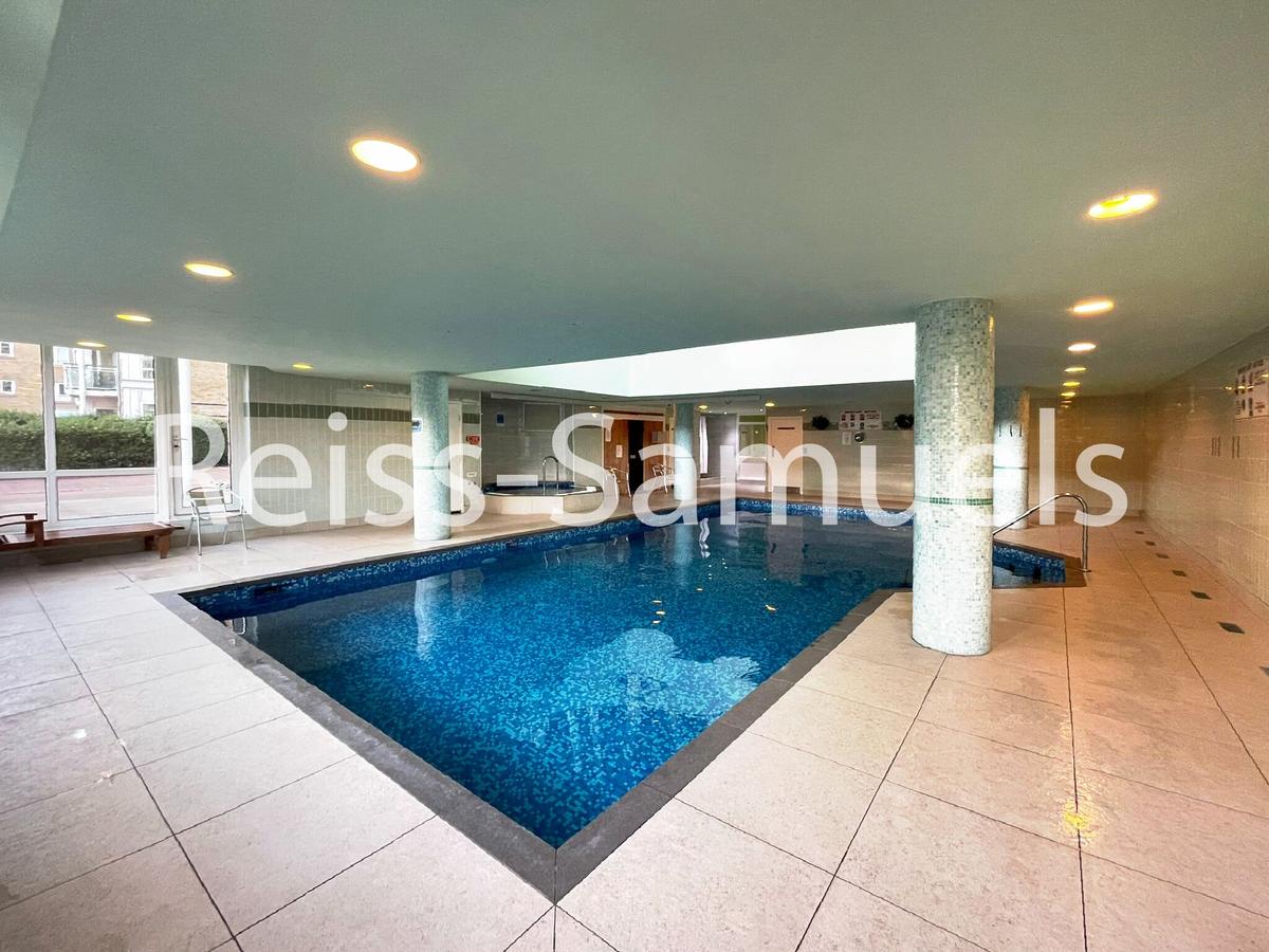 3 bedroom apartment for rent St. Davids Square, London, E14 3WB UniHomes