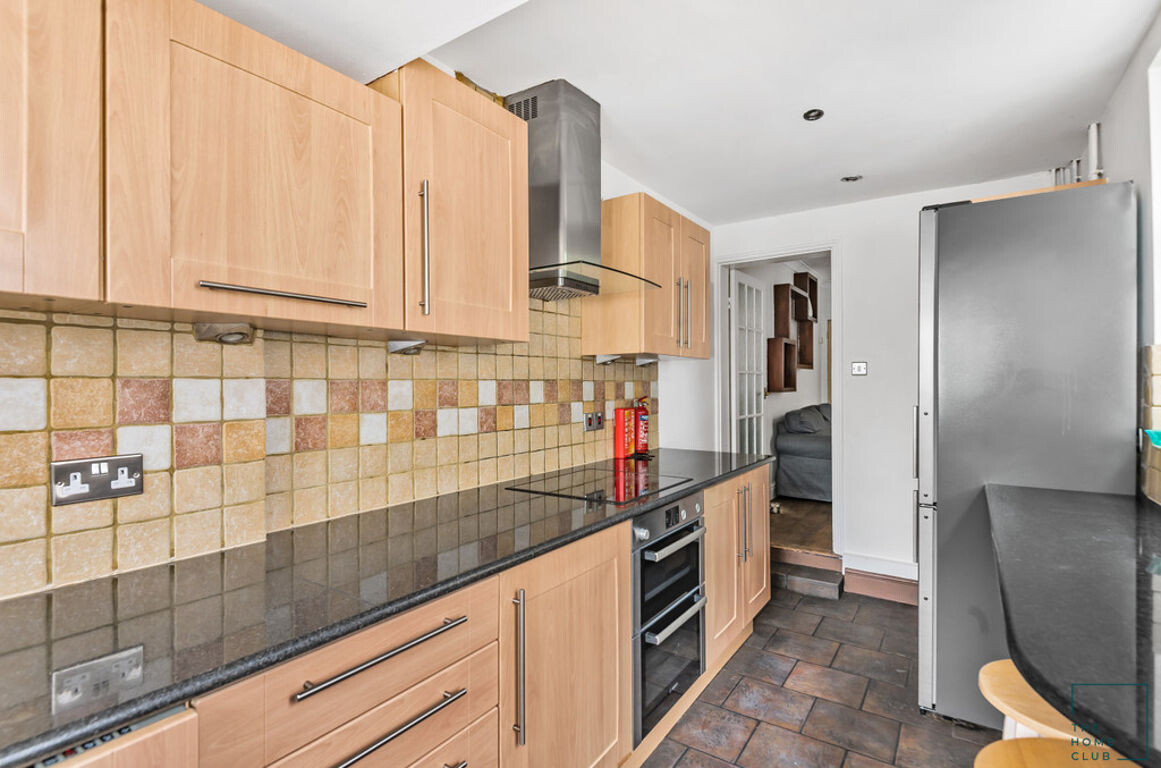 4 bedroom house for rent Church Road, Surrey, GU1 4NG UniHomes