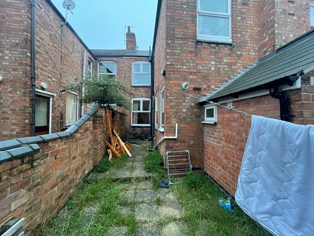 4 bedroom house for rent Howard Road, Leicester, LE2 1XJ UniHomes