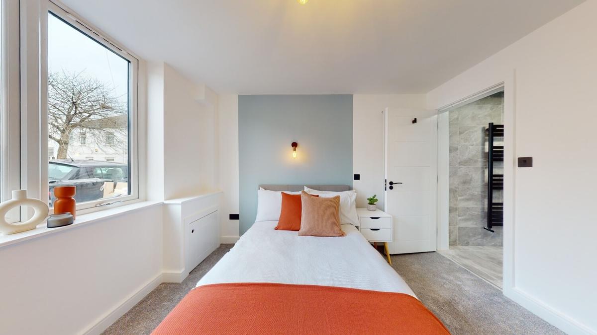 8 bedroom house for rent Llantwit Street, Cardiff, CF24 4AJ UniHomes