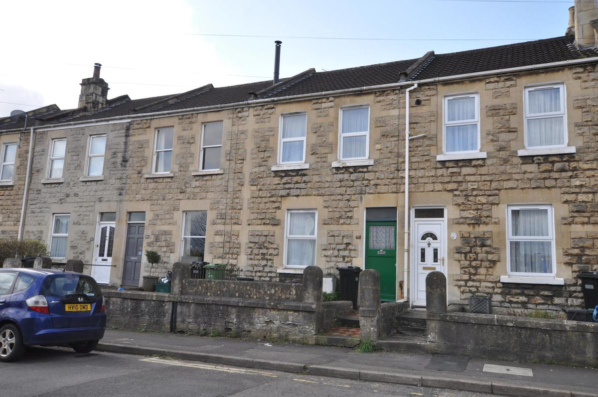 4 bedroom house for rent Cynthia Road, Bath, BA2 3QH UniHomes