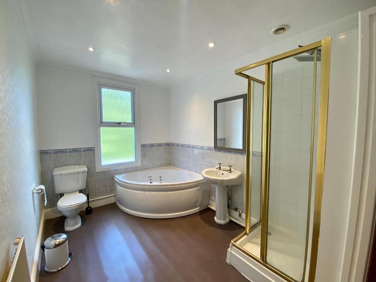 4 bedroom house for rent Malvern Buildings, Bath, BA1 6JX UniHomes