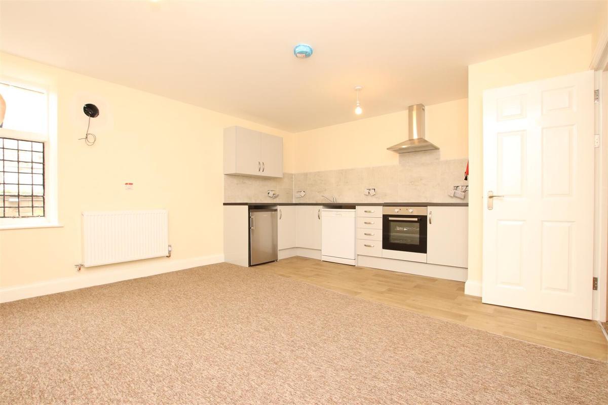 2 bedroom apartment on The Weston, 1 Newbridge Road, Newbridge, Bath