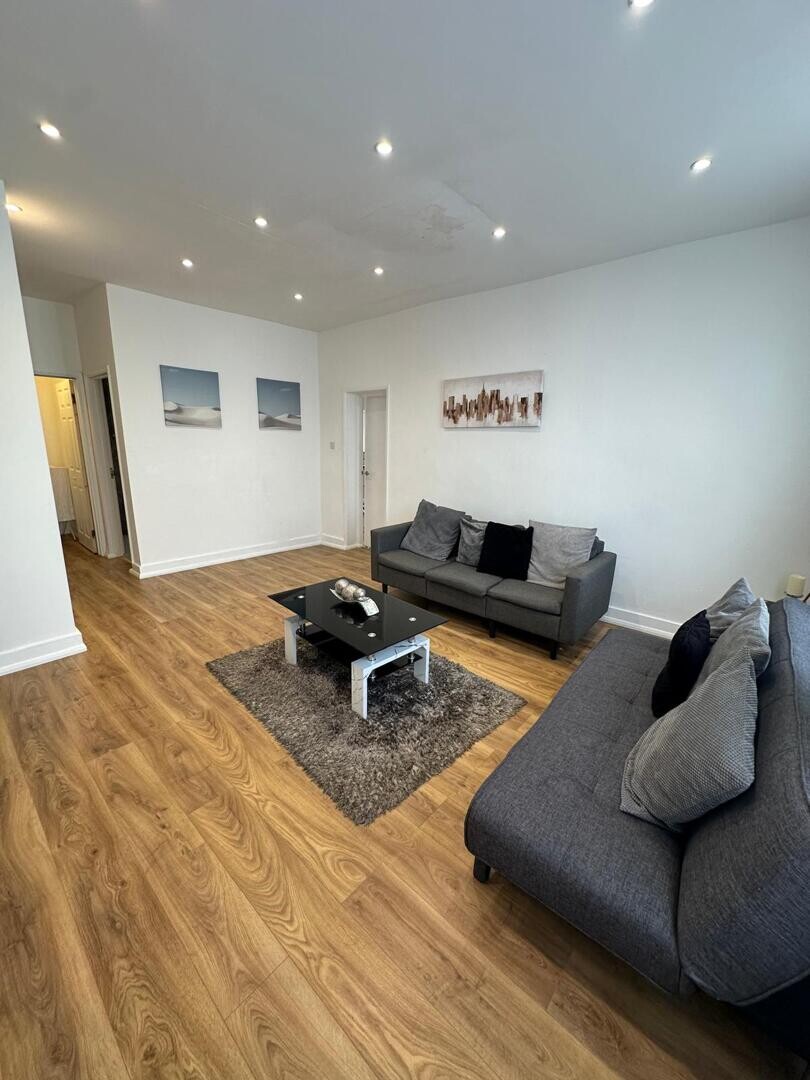 2 bedroom apartment on Sandy Hill Road, Woolwich, London