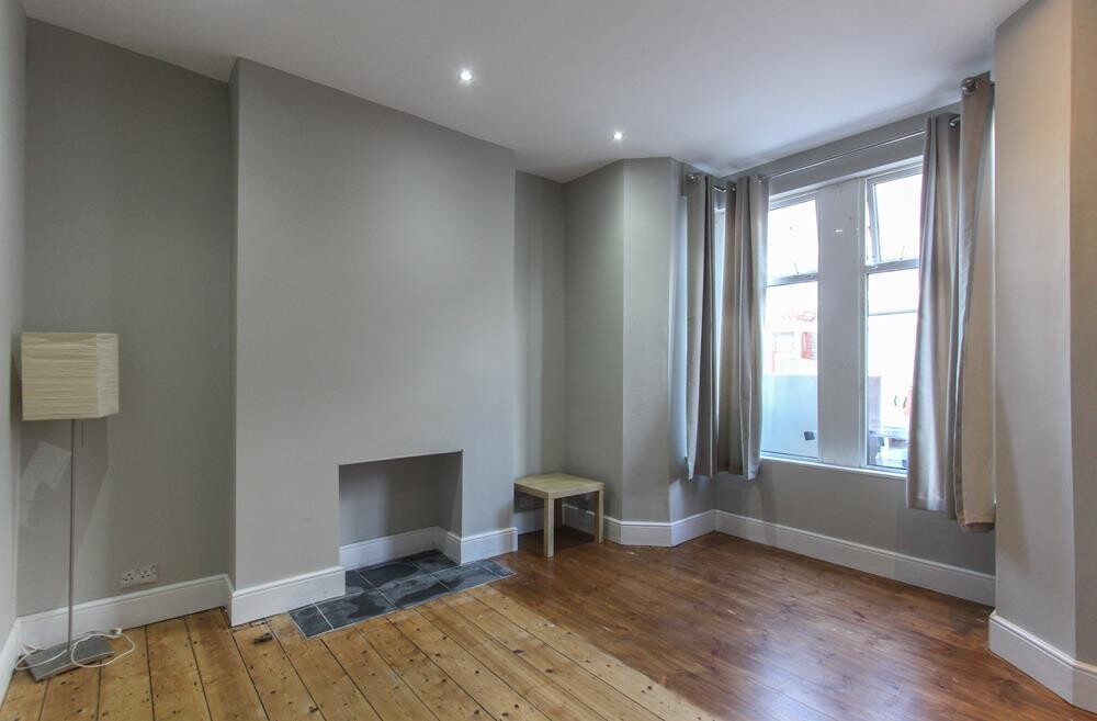 5 bedroom house for rent Alfred Street, Cardiff, CF24 4TZ UniHomes