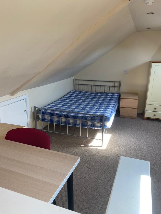 5 bedroom house for rent Gower Road, Swansea, SA2 9BX UniHomes