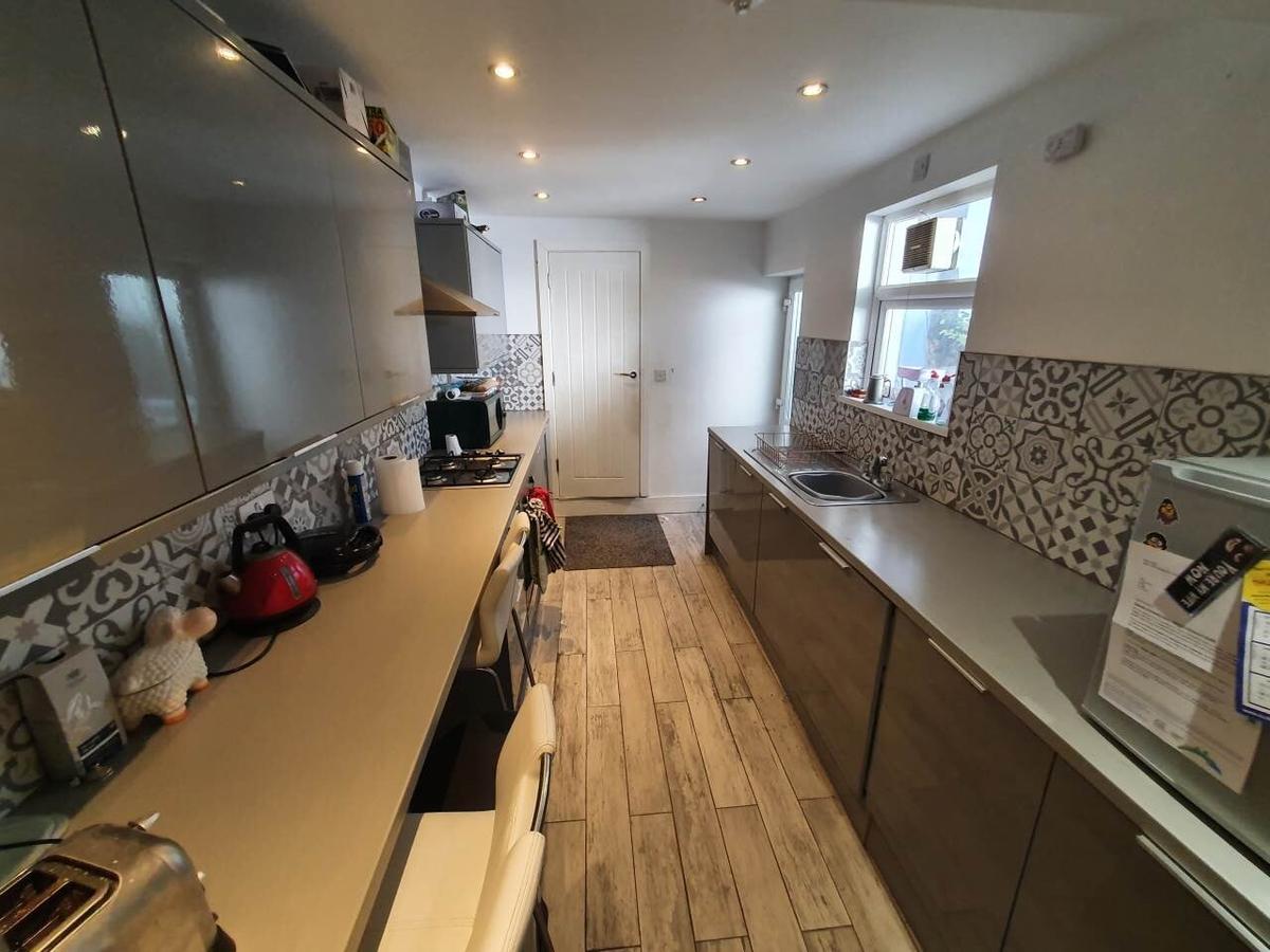 4 bedroom house for rent Cottrell Road, Cardiff, CF24 3EX UniHomes