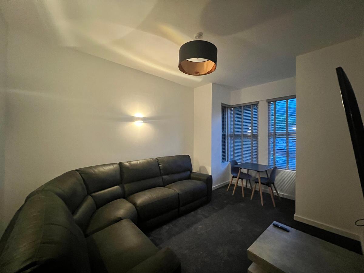 4 bedroom house for rent Bentley Lane Meanwood, Leeds, LS6 4AJ UniHomes