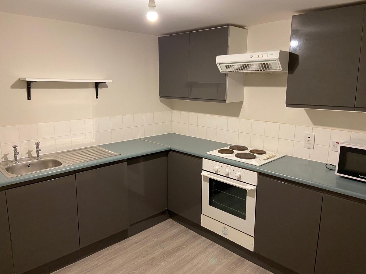 4 bedroom house for rent Crookesmoor Road, Sheffield, S6 3FQ UniHomes