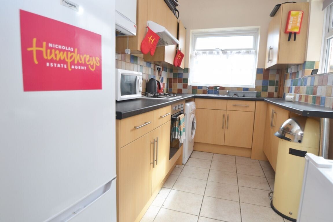 4 bedroom house for rent Harley Street, Nottingham, NG7 1SE UniHomes