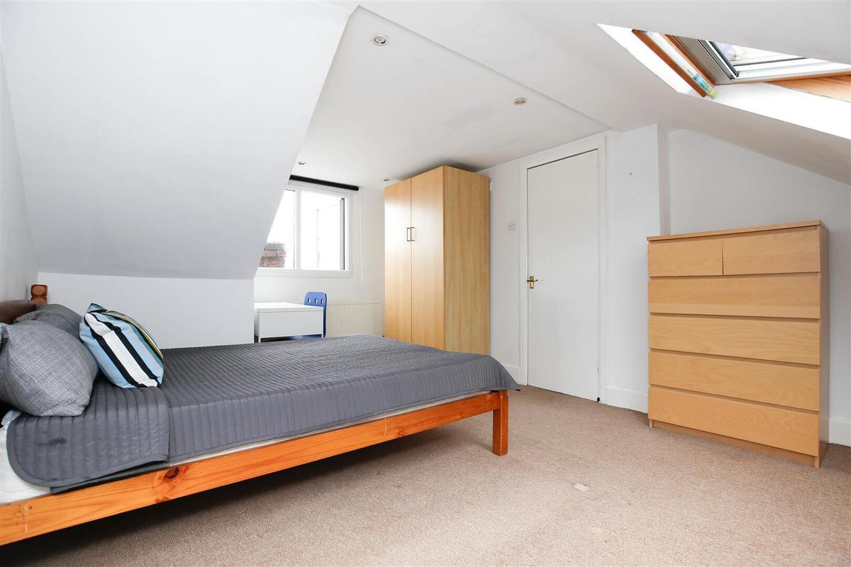 4 bedroom apartment for rent West Jesmond Avenue, Newcastle, NE2 3HB