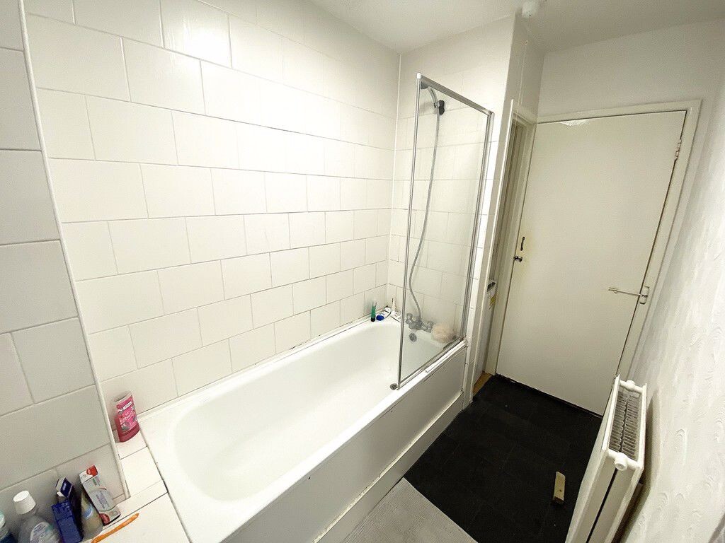 3 bedroom apartment for rent Outram Road, Portsmouth, PO5 1QP UniHomes