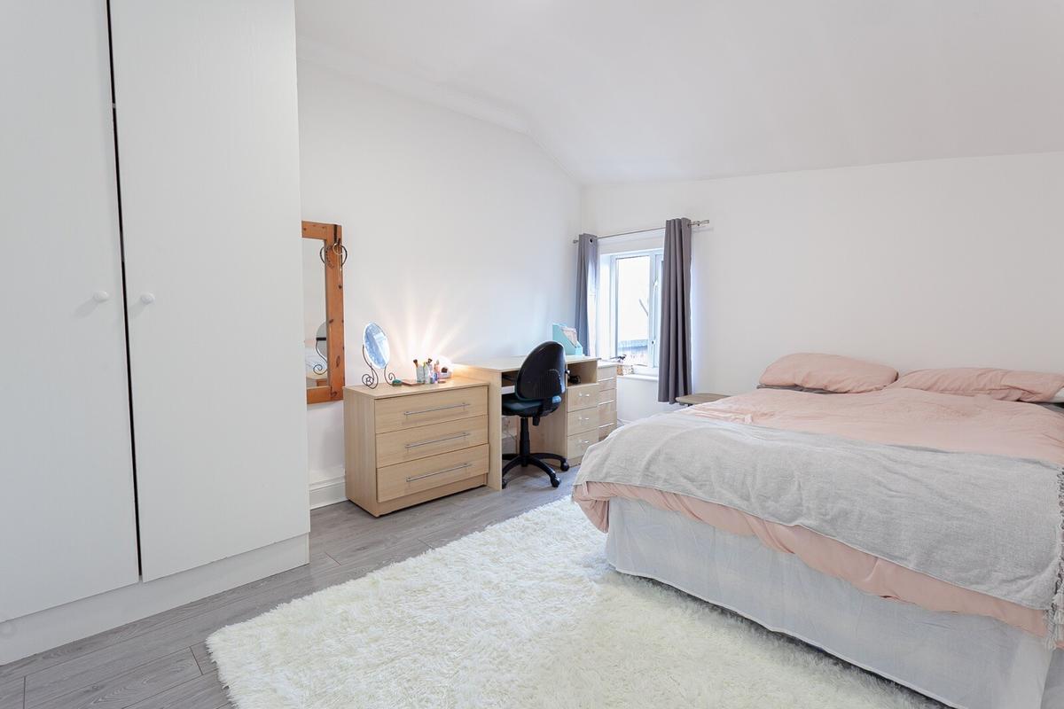 4 bedroom apartment for rent Wilmslow Road, Manchester, M14 6NW UniHomes