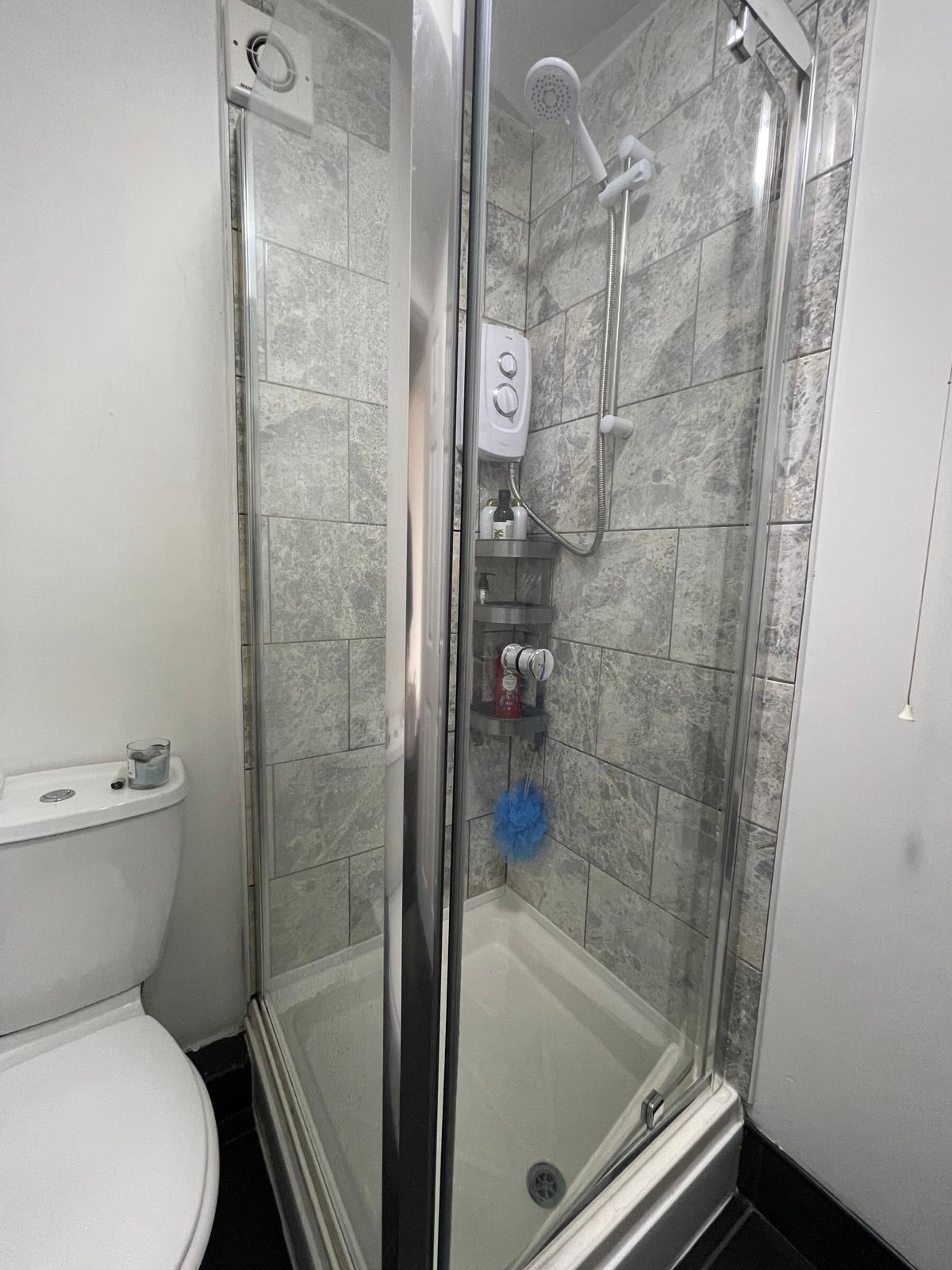 4 bedroom apartment for rent London Road, Sheffield, S2 4LR UniHomes