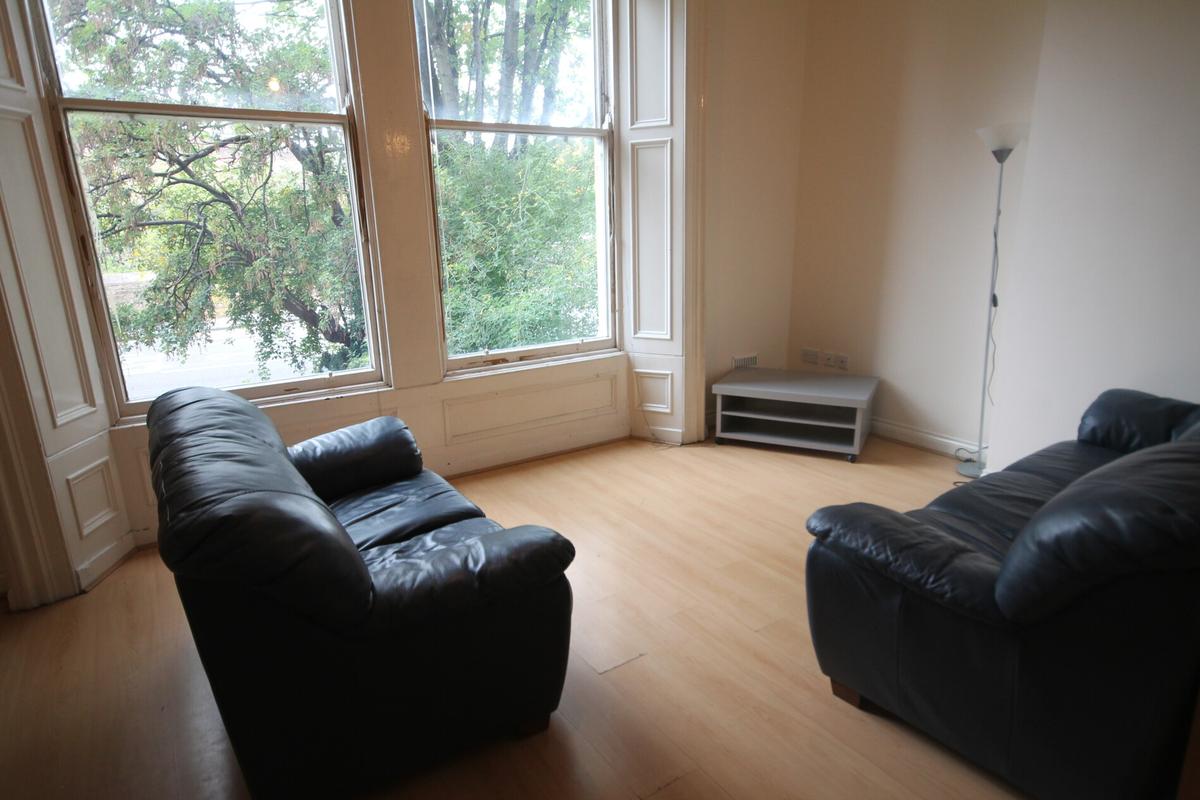 3 bedroom apartment for rent Osborne Terrace, Newcastle, NE2 1NE UniHomes