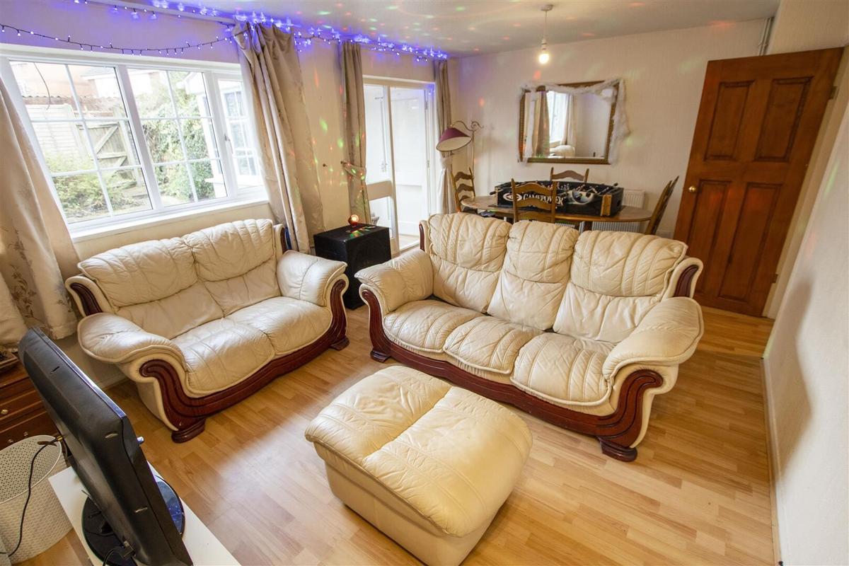 3 bedroom house for rent Tiverton Road Birmingham, B29 6DA UniHomes