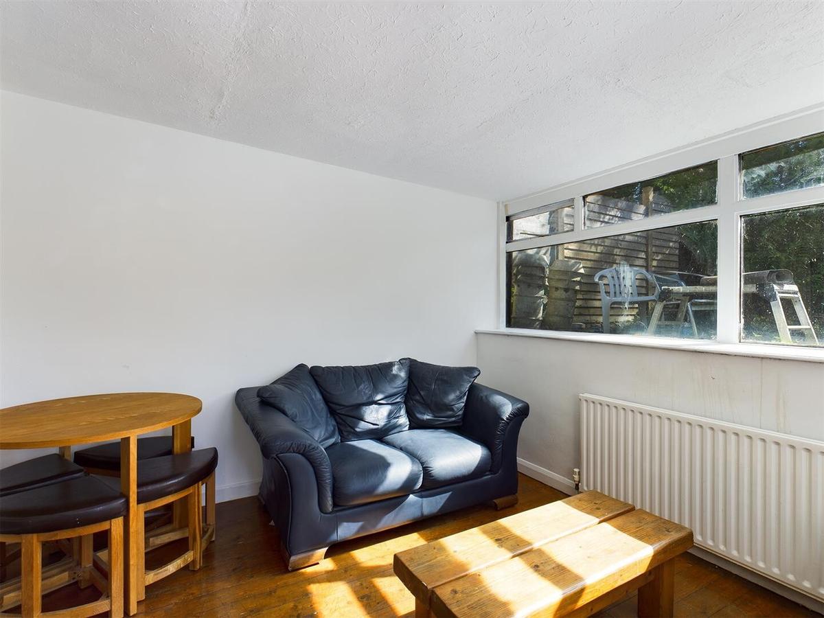 4 bedroom house for rent Coldean Lane, Brighton, BN1 9GD UniHomes