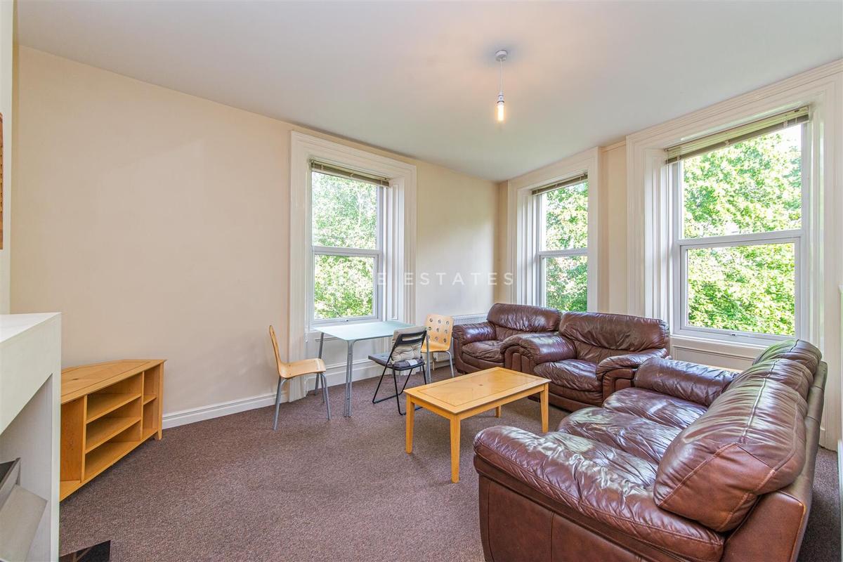 3 bedroom apartment for rent Chester Crescent Newcastle, NE2 1DH | UniHomes