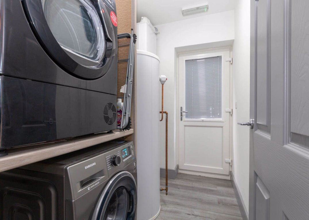 6 bedroom house for rent Teignmouth Road, Birmingham, B29 7AX UniHomes