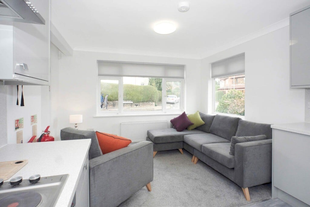 1 bedroom house for rent Charnwood Avenue Beeston, Nottingham, NG9 4DJ