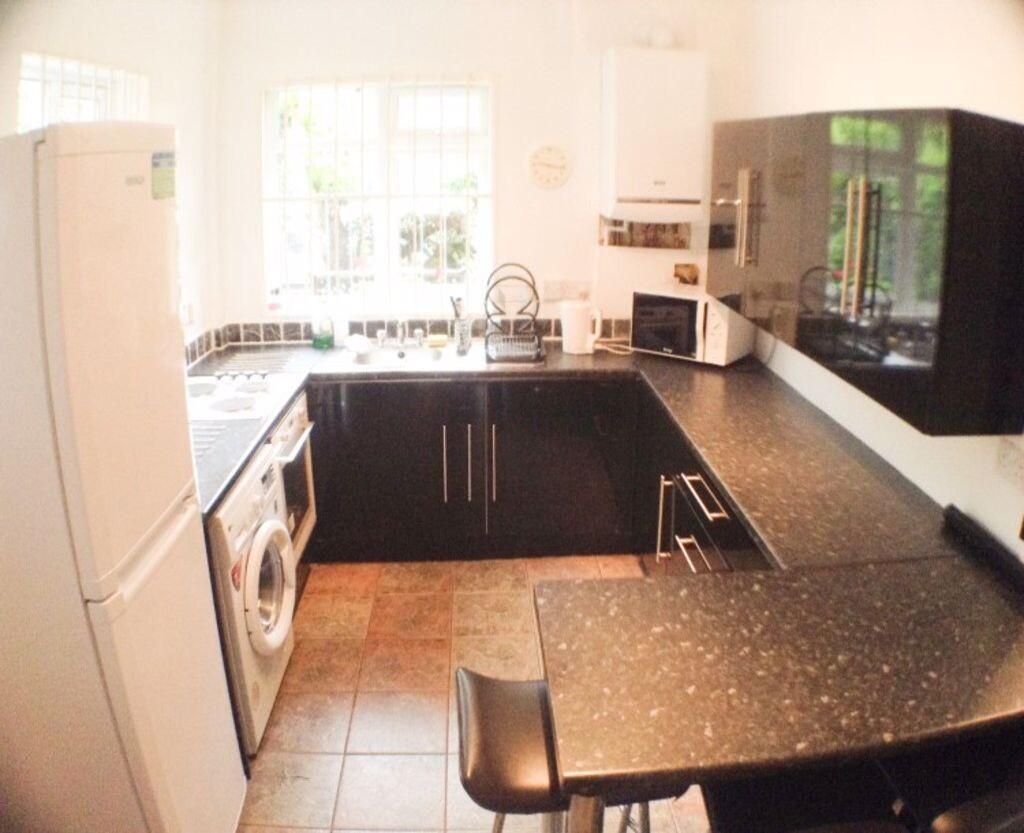 4 bedroom house for rent Shrewsbury Road, Sheffield, S2 2TN UniHomes
