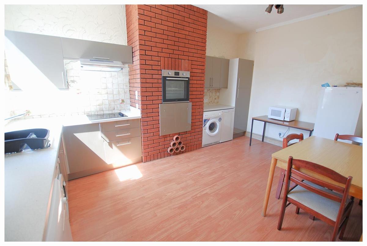 3 bedroom apartment for rent Ecclesall Road, Sheffield, S11 8NX UniHomes