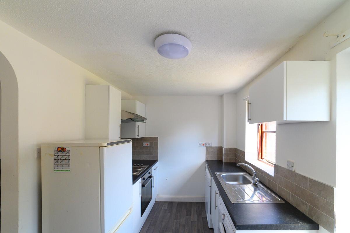 2 bedroom house for rent Avon Gardens, Nottingham, NG2 6BP UniHomes