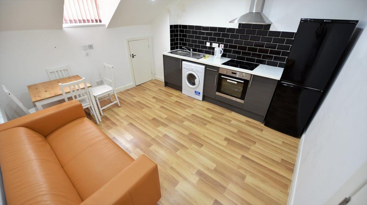 2 bedroom house for rent Mabgate, Leeds, LS9 7DZ UniHomes