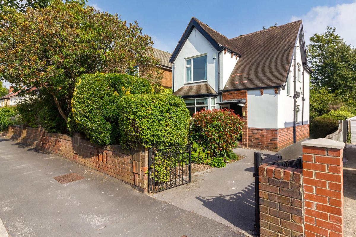 5 bedroom house for rent St. Annes Drive, Leeds, LS4 2RZ UniHomes