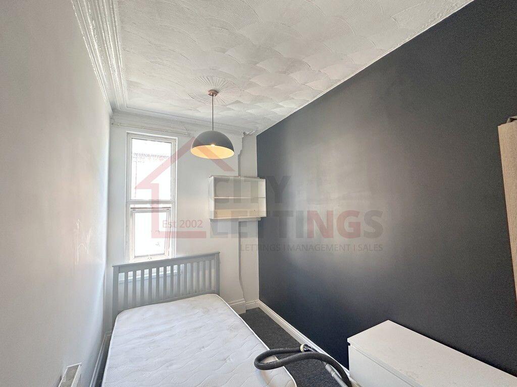 8 bedroom house for rent Arthur Street, Nottingham, NG7 4DW UniHomes