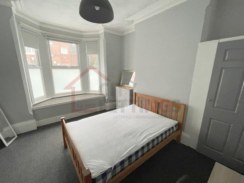 8 bedroom house for rent Arthur Street, Nottingham, NG7 4DW UniHomes