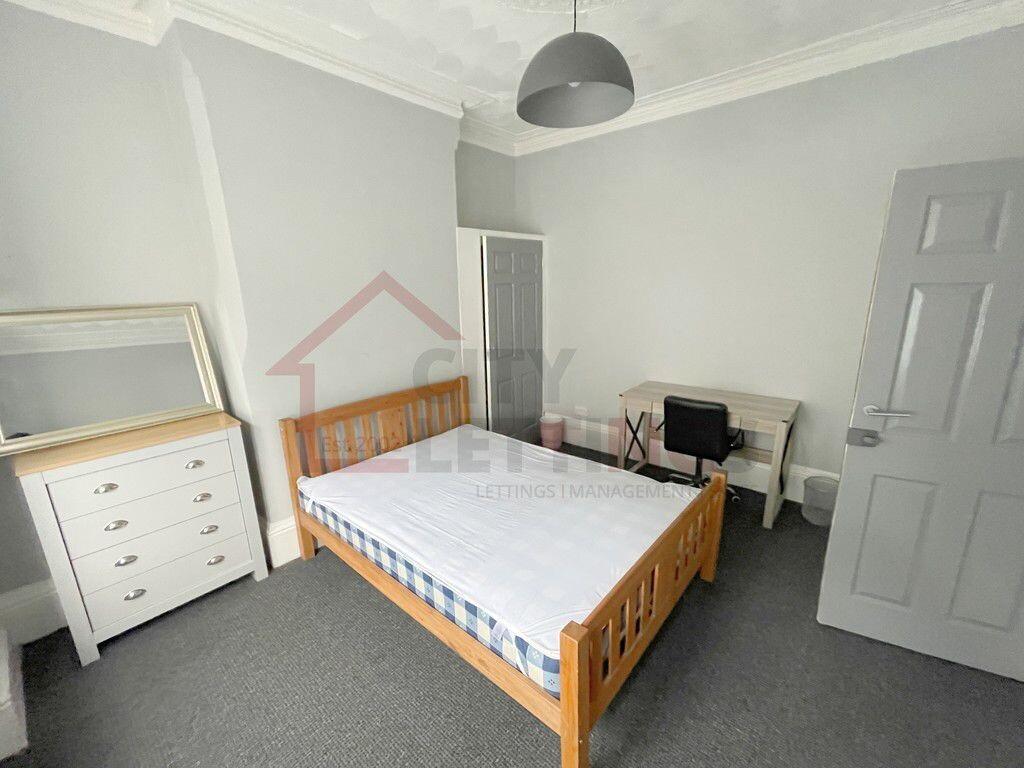 8 bedroom house for rent Arthur Street, Nottingham, NG7 4DW UniHomes