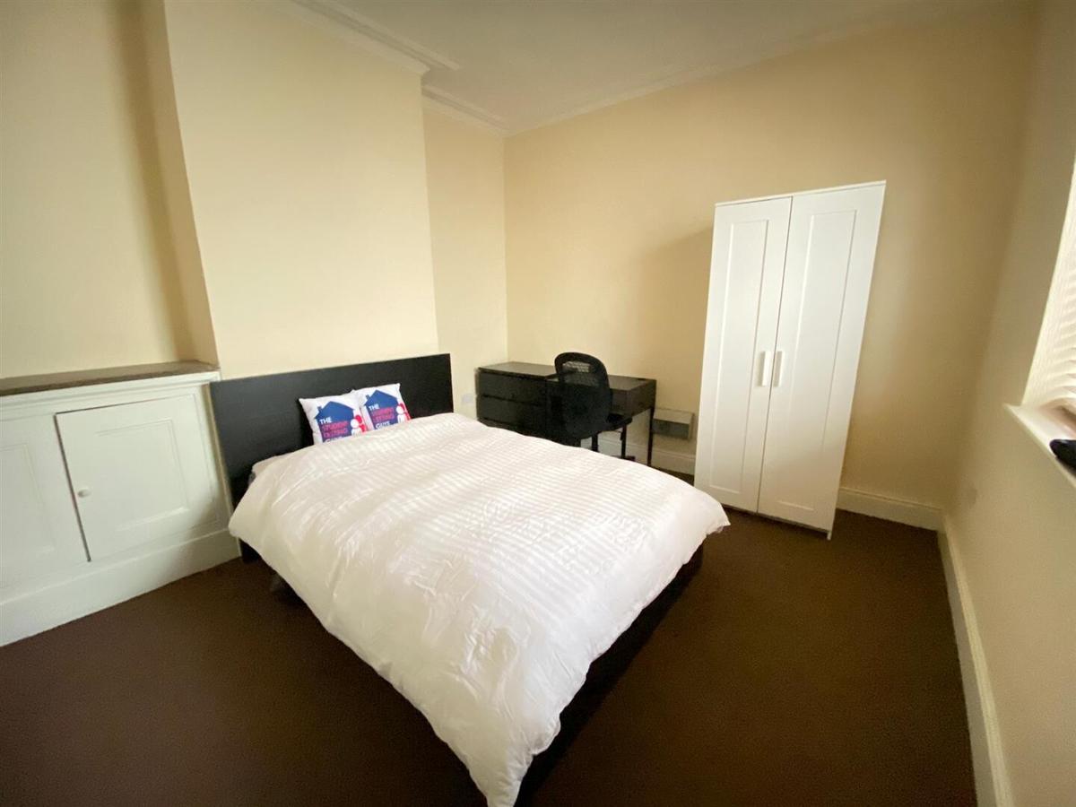 5 bedroom house for rent Uttoxeter New Road Derby, DE22 3NP UniHomes