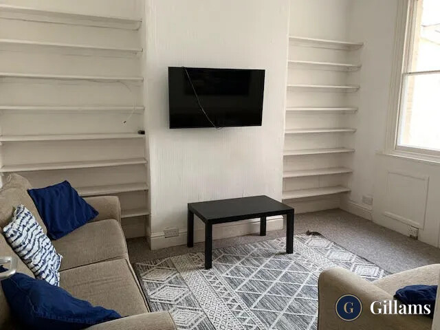 6 bedroom house on Raleigh Road, City Centre, Exeter