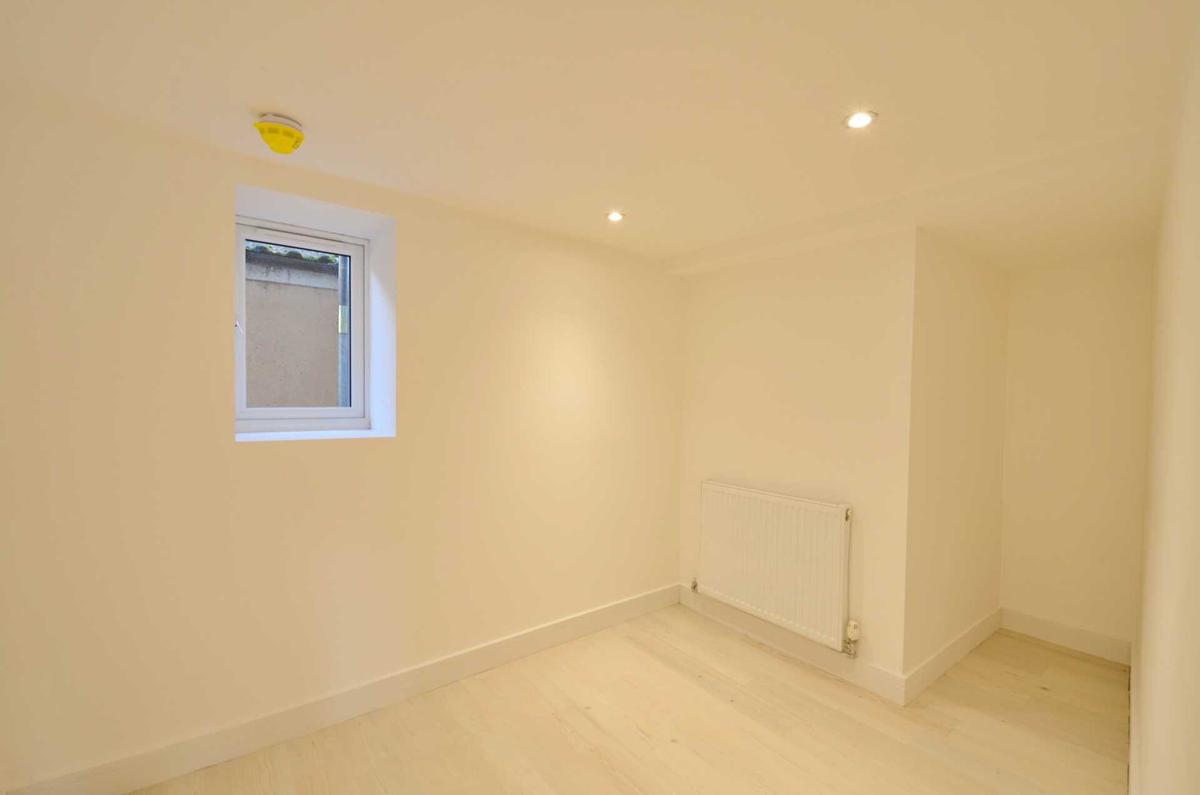 5 bedroom apartment for rent Henbury Road Westbury On Trym, Bristol