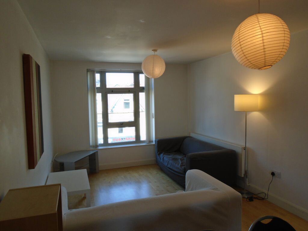 2 bedroom house on Bristol Road, Selly Oak, Birmingham