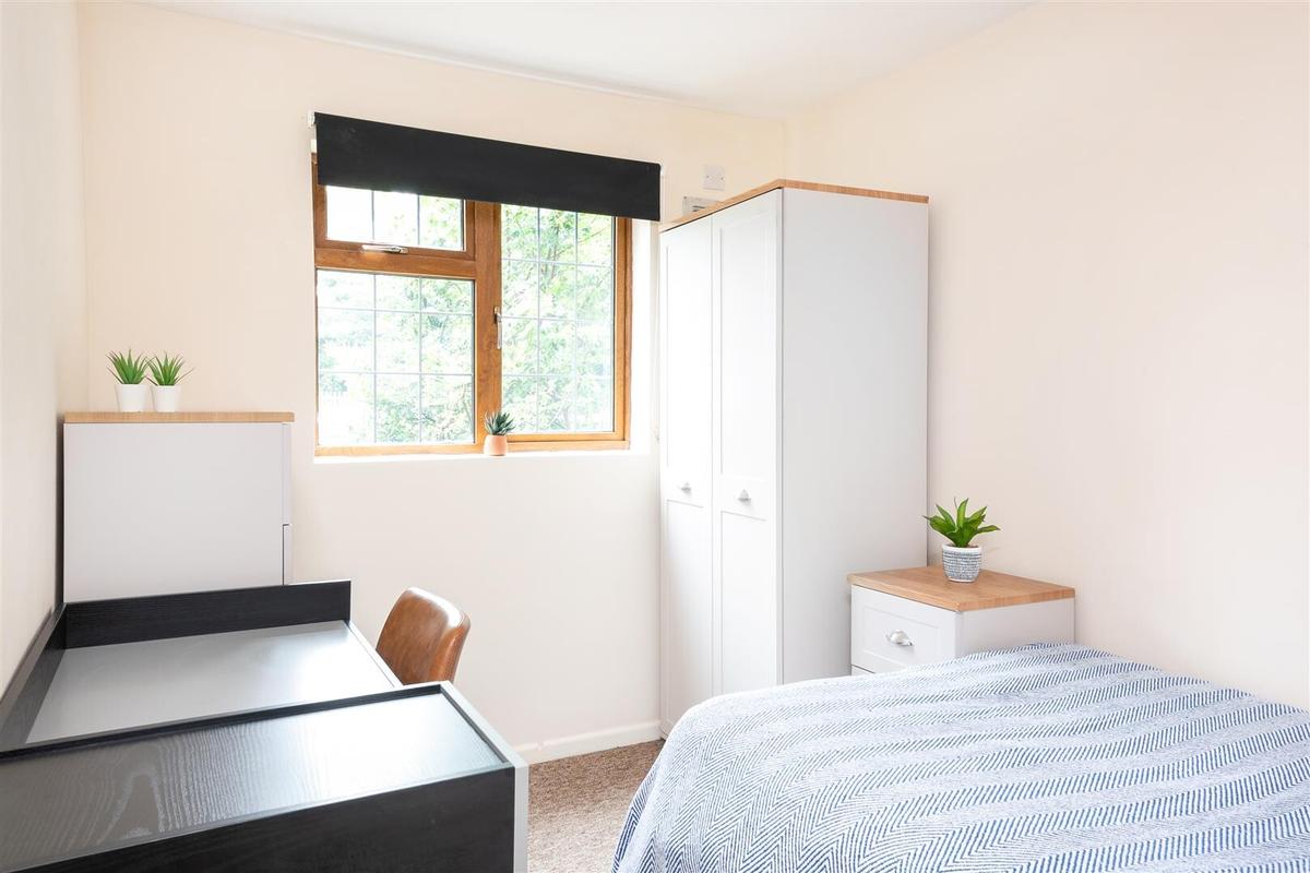 4 bedroom house for rent Dartmouth Avenue, Bath, BA2 1AT UniHomes