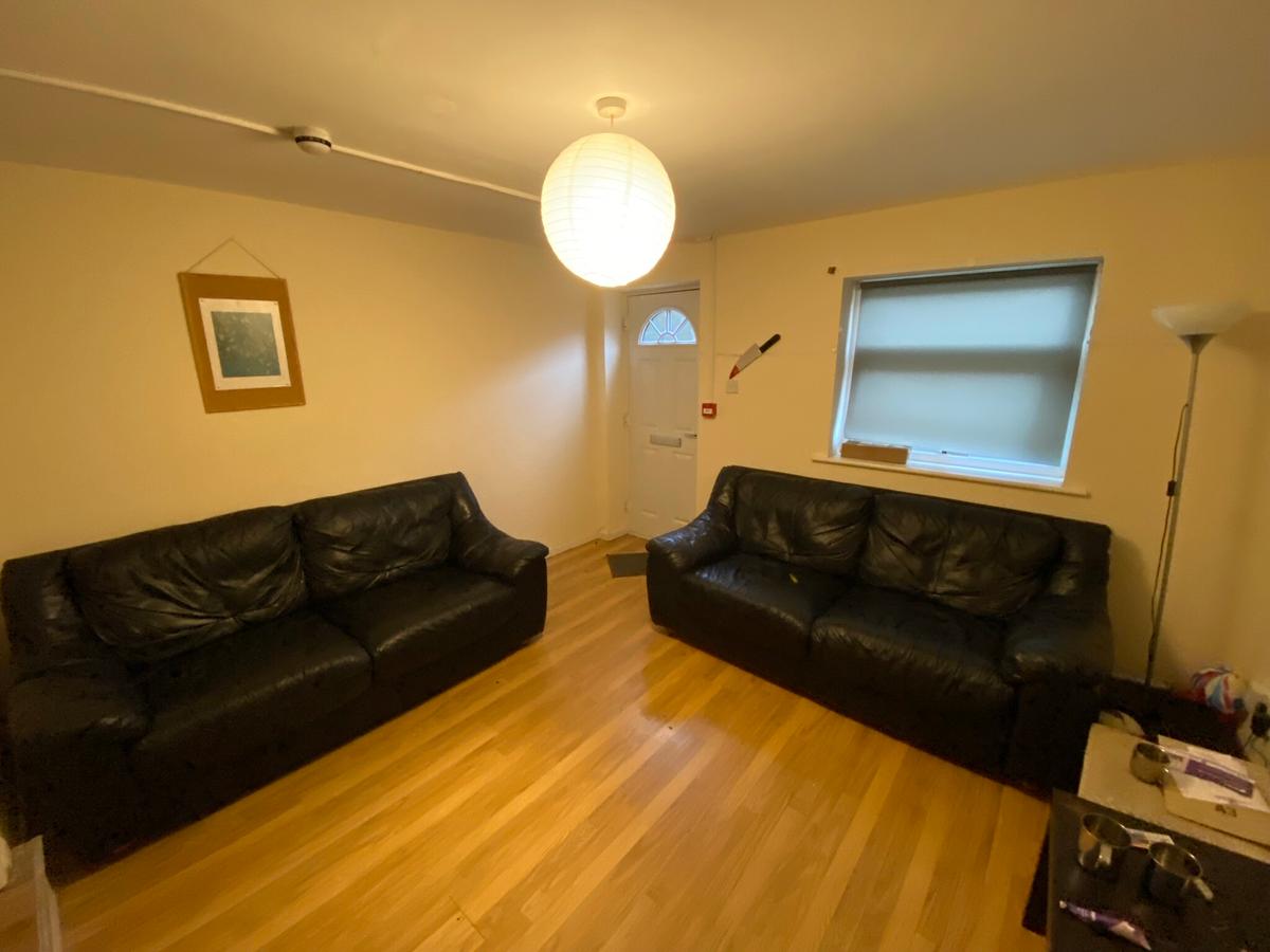 5 bedroom house for rent Hyde Park Terrace, Leeds, LS6 1BJ UniHomes