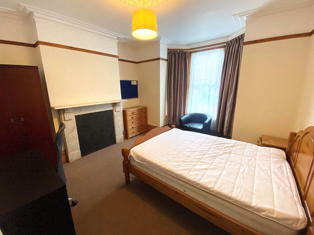 5 bedroom house for rent Sandringham Road, Portsmouth, PO1 5DJ UniHomes