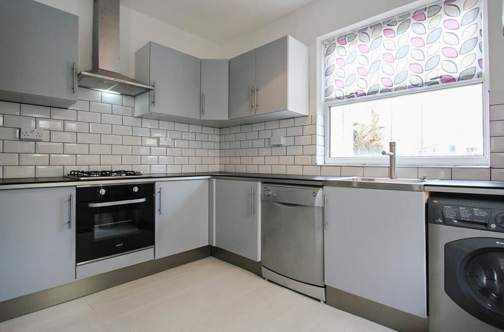 5 bedroom house for rent Lochaber Street, Cardiff, CF24 3LS UniHomes